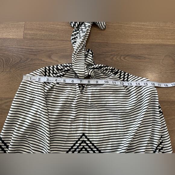 NWT Banana Republic Twist Neck Halter Midi Dress Black And White Abstract Size S - Picture 9 of 10